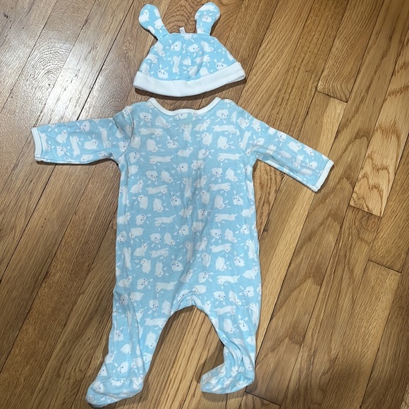 My First Easter Bunny Outfit - Picture 5 of 5